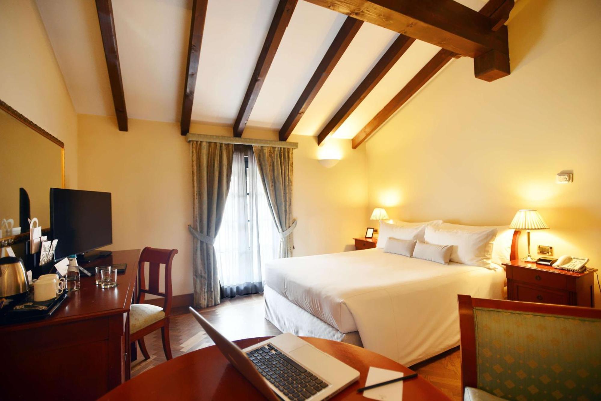 Grand Hotel Villa Torretta, Curio Collection By Hilton Sesto San Giovanni Exterior foto