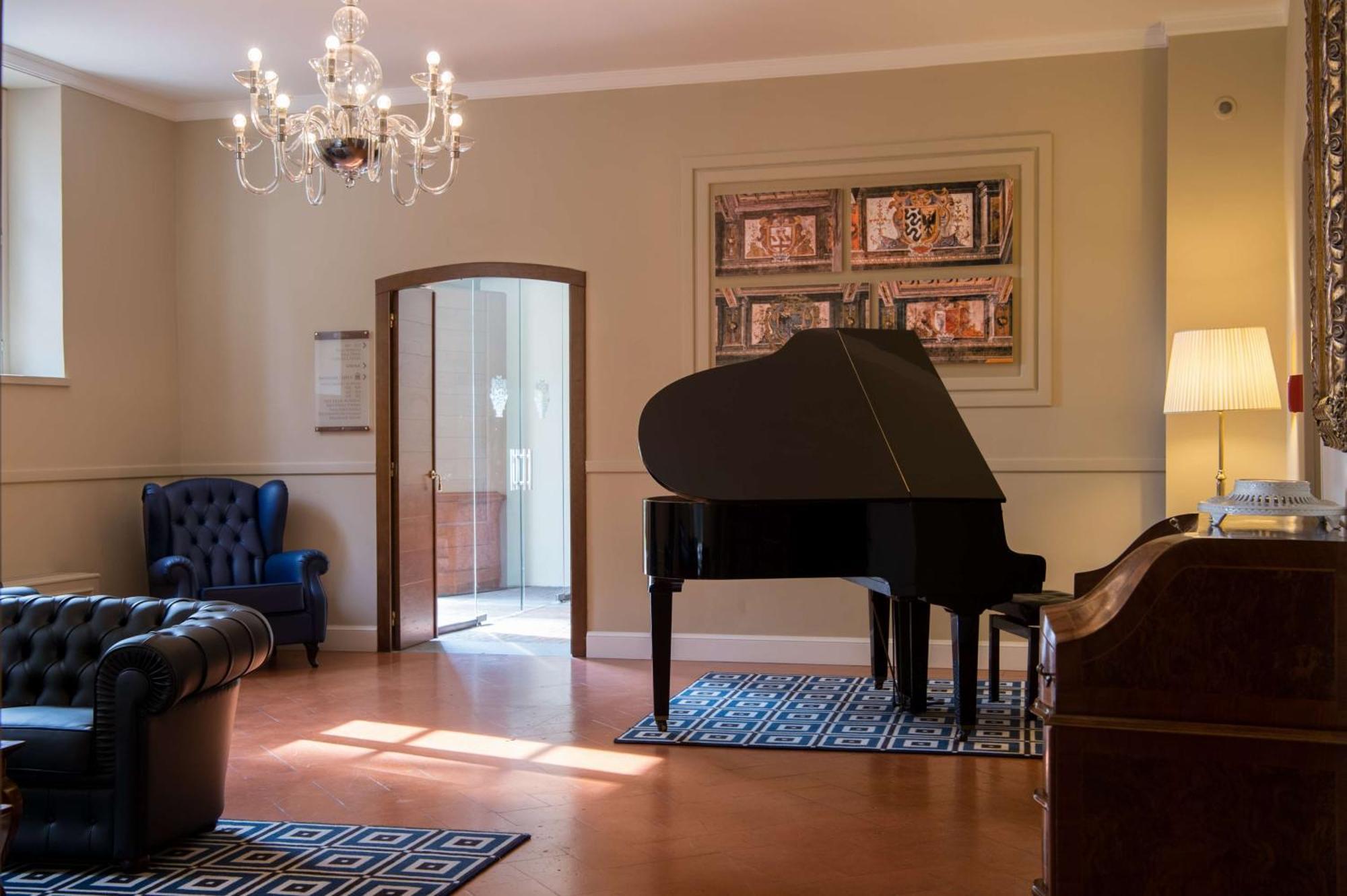 Grand Hotel Villa Torretta, Curio Collection By Hilton Sesto San Giovanni Exterior foto